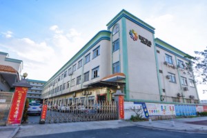 FORTUNE เครื่องพิมพ์ UV Hybrid ขนาด 3.2 ม. สําหรับฟิล์มนุ่มและหนังกล่องไฟแบนเนอร์พิมพ์ยูวีแบบมีไฟแบ็คไลท์ - Product Image 6