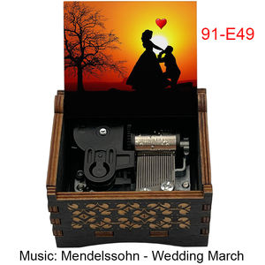 Boîte à <span class=keywords><strong>musique</strong></span> artisanale créative en bois, mini carrée, avec manivelle, motif Marche de mariage Mendelssohn, gravée, pour cadeaux d'amoureux - Product Image 4