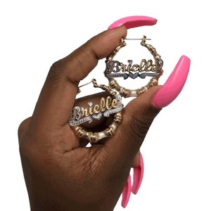 Pendientes de aro de bambú, de hip hop, personalizables, sexys, con nombre personalizado, para regalos - Product Image 1