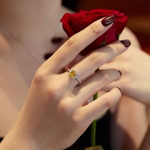 Bague de Fiançailles et de Mariage Dylam au Design Classique en Argent S925 Plaqué Rhodium, Forme Ovale, Zircon Cubique 5A CZ pour Femme - Product Image 6