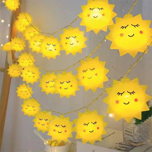 Dễ Thương Phim Hoạt Hình 31.5M Chuỗi Ánh Sáng Đám Mây Mặt Trời Cầu Vồng Hạnh Phúc Thư Sinh Nhật Đảng Kỷ Niệm Trang Trí Nội Thất Kỳ Nghỉ Ấm Áp LED Chuỗi Ánh Sáng - Product Image 4