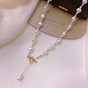 Collar de Perlas de Agua Dulce Barrocas de Alta Calidad, Diseño de Flor de Cuatro Hojas y Cielo Estrellado con Cierre Versátil OT, Nuevo y Natural - Product Image 3