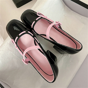 Sandalias de tacón de copa de vino con correa al tobillo y diseño de punta para niñas, estilo champán, nueva moda 2025 para verano - Product Image 5
