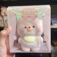 Mainan Squishy Beruang Kecil Krim Stroberi Moozy, Mainan Pereda Stres Slow Rebound, Hadiah Lucu Xiaohongshu, Bahan PU, Usia 14+