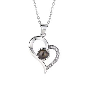 Collana con Proiezione a Cuore in Acciaio Inossidabile Argento e Oro Rosa, <span class=keywords><strong>Ti</strong></span> <span class=keywords><strong>Amo</strong></span> in 100 Lingue, Cuore Traforato, Collana Romantica - Product Image 2