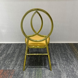 Sedie Chiavari in Ferro Dorato Impilabili e Resistenti per Feste e Matrimoni, Sedie per Eventi e Banchetti all'Ingrosso - Product Image 6