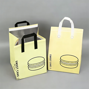 Non-woven Takeaway Thermal Bag Portable Outdoor Aluminum Foil Picnic Disposable Insulation Cake Preservation Takeaway Bag - Product Image 1