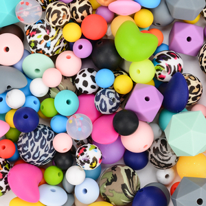 12mm 15mm 19mm a granel redondo hexágono impreso Ábaco dentición nuevo Color ópalo grado alimenticio llaveros <span class=keywords><strong>de</strong></span> silicona chupete cuentas al por mayor - Product Image 2