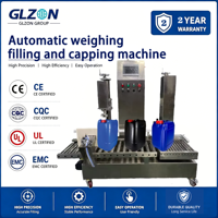 Machine automatique de bouchage et de remplissage de jerrycans |   Production de produits chimiques, d'huiles et de détergents, bouchonnage sécurisé pour les contenants de 5 L à 25 L