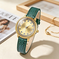 Montre à quartz ronde pour femme W259, boîtier en alliage doré, lunette sertie de strass, cadran soleil, bracelet en similicuir, montre élégante pour femme, vente en gros