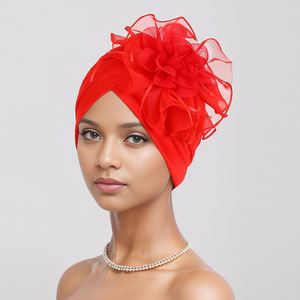 Chapeau Chimiothérapie Turban Élégant en Satin Respirant <span class=keywords><strong>et</strong></span> Élastique avec Grande Fleur <span class=keywords><strong>et</strong></span> Ruban pour Femmes Style Européen-Américain - Product Image 2