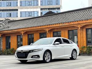 <span class=keywords><strong>Honda</strong></span> <span class=keywords><strong>Accord</strong></span> <span class=keywords><strong>2018</strong></span>, 10.ª Generación, 1.5T 260TURBO Elite CVT |   Sedán de 5 plazas con volante a la izquierda |   Auto Usado Chino con Poco Kilometraje - Product Image 1