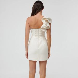 Personnaliser élégante mini robe moulante une épaule entrecroisée femmes robe de soirée courte - Product Image 2