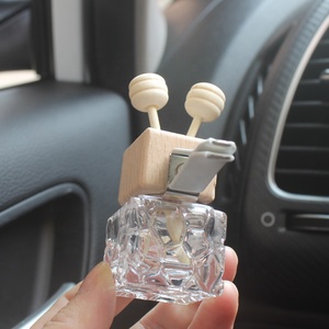 Máquina para Hacer Perfume para Auto de 10 ml, Aceite de Fragancia, Difusor de Auto con <span class=keywords><strong>Clip</strong></span> de Ventilación, Doble Uso, Botellas de Panal, Difusor para Auto - Product Image 4