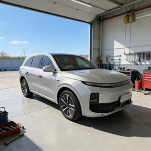 Repuestos para Desmontaje y Montaje Completo de Vehículos Accidentados Li Auto Nueva Energía Serie Completa 2019 2020 2021 <span class=keywords><strong>2022</strong></span> - Product Image 2