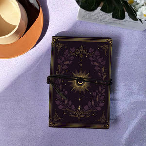 Beau cahier A6 fait à la main cadeau chaud pour les lois adapté aux plans et recettes de réunion de famille avec Sun Moon Stars Lea - Product Image 1