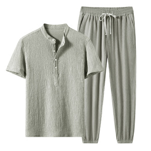 <span class=keywords><strong>Set</strong></span> di pantaloni a maniche corte e pantaloni da uomo in seta di ghiaccio - Product Image 3