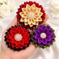 Broche Fleurie Personnalisée en Alliage pour Femme, Faite à la Main, Couleurs Variées, Idéale pour Cadeau ou Accessoire de Soirée, Prix Usine, Vente en Gros