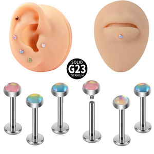 Joyería de Titanio G23 para Piercing con Ópalo, ASTM F136 |   Pendientes de rosca interna y anillos para labios con parte trasera plana al por mayor - Product Image 1