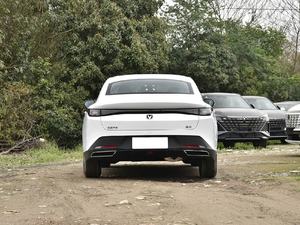 Nuevo Changan Eado, Auto Sedán a Gasolina 2025, 1.5T 500bar, Versión Noble - Product Image 3