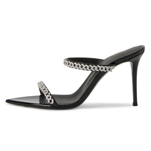 2025 di lusso alla moda Open Toe <span class=keywords><strong>donna</strong></span> tacco a matita muli grandi dimensioni pantofole <span class=keywords><strong>con</strong></span> catena in metallo diamante abbellimento per l'estate - Product Image 1