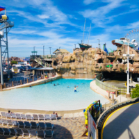 Vague de surf d'équipement de piscine de vague de tsunami de vide de parc aquatique extérieur à vendre