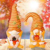Poupée d'elfe en peluche Rudolph Gnome à la main, ornement d'automne rayé d'automne pour les décorations de Thanksgiving et d'Halloween