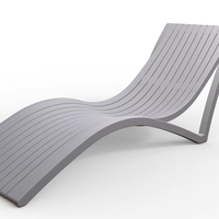 Chaise longue d'extérieur en plastique écologique en forme de S, durable, imperméable, pour la piscine, la terrasse, la plage et la détente dans la cour