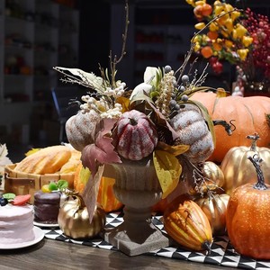 Ramo de Ramas de Arce y Calabaza de Seda, Diseño Floral Artificial de Frutas y Vegetales, Decoración para el Hogar, Otoño, San Valentín - Product Image 3