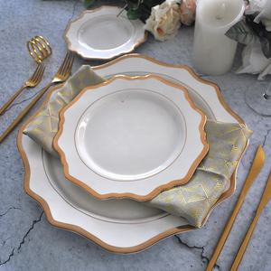 All'ingrosso Bianco <span class=keywords><strong>e</strong></span> <span class=keywords><strong>Oro</strong></span> Cerchio Osso Caricatore <span class=keywords><strong>Piatti</strong></span> in porcellana a forma di Fiore Piatto per la cena <span class=keywords><strong>Set</strong></span> per il Matrimonio - Product Image 5