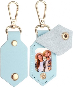 Porte-clés photo personnalisé en cuir PU Porte-clés commémoratif en PVC Souvenir pour cadeau d'anniversaire pour <span class=keywords><strong>les</strong></span> <span class=keywords><strong>amis</strong></span> et <span class=keywords><strong>les</strong></span> amoureux de la famille - Product Image 1