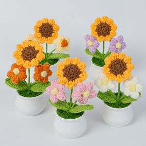 Maceta de Girasol de Lana Hecha a Mano, Pequeño Bonsái para Decoraciones de Fiestas, Graduaciones, Día del Padre, Día de la Madre - Product Image 1