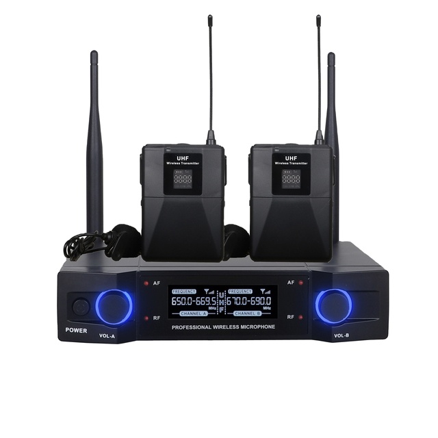 Professional Wireless Microphone System UHF With 2 Channels Wireless Microphone