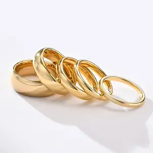 Produsen Perhiasan Tiongkok grosir cincin karbida Tungsten pernikahan pria wanita berlapis emas 2mm 3mm 4mm 6mm 8mm
