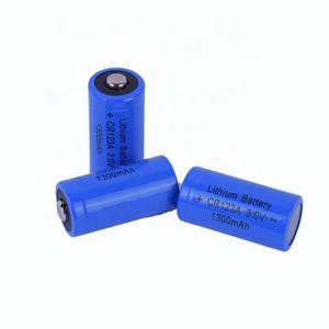 Batterie primaire au lithium non rechargeable <span class=keywords><strong>3</strong></span> <span class=keywords><strong>volts</strong></span> <span class=keywords><strong>3</strong></span>.0v 3v 1500mah 1300mah Cr123 Cr17335 Cr16340 Pile Cr 123a - Product Image 6