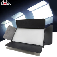 Projecteur de studio LED professionnel 200W, blanc chaud, 2-en-1, CRI élevé Ra95, DMX512, IP33, 1000 lumens, construction en fer, pour la scène