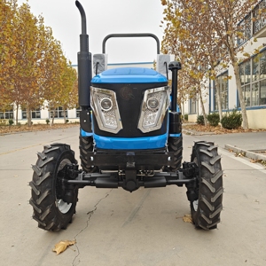 Tractor Resistente 4x4 de Uso Pesado con Cargador Frontal para la Cosecha en Grandes Terrenos Agrícolas - Product Image 5