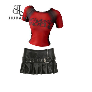 Ensemble deux pièces Jiubaju Y2K Fashion pour femmes, haut court à manches courtes à col rond avec imprimé lettres et <span class=keywords><strong>jupe</strong></span> plissée en <span class=keywords><strong>cuir</strong></span> PU - Product Image 3