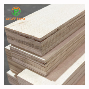 Contrachapado <span class=keywords><strong>de</strong></span> grado comercial Mejor precio <span class=keywords><strong>6</strong></span>/9/12/15/18mm E0 Diseño moderno estándar para cocina Villa y embalaje - Product Image 1