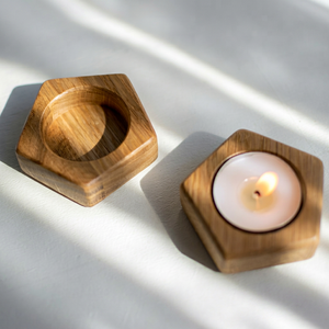Porte-bougie en bois artisanal de forme carrée, support de bougie en bois naturel, décoration rustique pour la maison, Noël, Halloween, anniversaire - Product Image 1