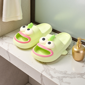 Pantuflas Planas de EVA para Niños con Diseño de Pez de Boca Grande, Ligeras, Ecológicas, Impermeables, Transpirables, con Orificios, para las Cuatro Estaciones - Product Image 2