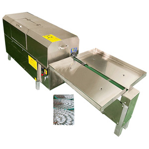 Technologie de pointe Machine de traitement de petits poissons Extracteur de viscères Éviscération et élimination des écailles Équipement de nettoyage - Product Image 1