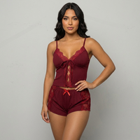 Ensemble de pyjama 2 pièces sexy et romantique pour femme, en dentelle bordeaux ajourée, avec caraco à col en V et short, en polyester, pour la détente et le sommeil.
