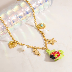 สร้อยคอไข่มุกสไตล์ยุโรป โซ่ทองประดับปลาดาวและเปลือกหอย สร้อยคอคล้องไหปลาร้า เครื่องประดับสำหรับงานปาร์ตี้ จี้โลหะผสมสังกะสี - Product Image 1