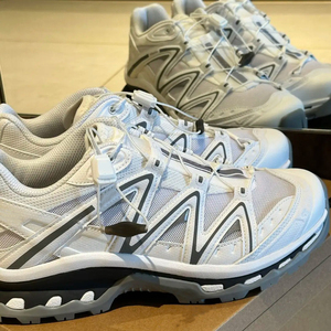 Luxury XT6 Outdoor Hiking Sneakers Men's Women's 3D-Designed Sports Walking Court Sneakers Fashion Trend Urban Running Shoes - Product Image 6