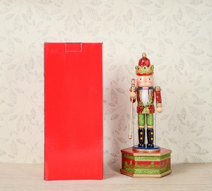 32CM Nouveau <span class=keywords><strong>Casse</strong></span>-<span class=keywords><strong>Noisette</strong></span> en Noyer Boîte à Musique Mécanique à Ressort Figure de Marionnette Article Décoratif de Noël - Product Image 3