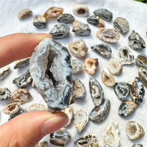 Commercio all'ingrosso naturale di cristallo di quarzo grezzo Geode lastra di diamante <span class=keywords><strong>Druzy</strong></span> fetta di agata per la decorazione stampata al Laser - Product Image 5