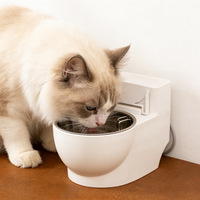 Fontaine à eau et distributeur suspendus pour chat et chien, anti-fuite, avec design ludique, en ABS léger, à fixer sur la toilette
