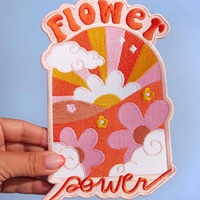 Patch brodé thermocollant motif floral, personnalisation en gros, patchs personnalisés avec logo