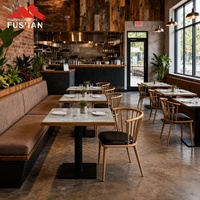Ensemble de mobilier de restaurant haut de gamme pour chaîne de restaurants de style steakhouse occidental, avec assise robuste en HPL moderne et bordure en bois massif, et base en plaque de fer.